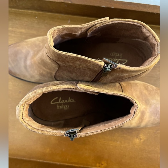 Clarks Indigo brown leather booties - Picture 2 of 5